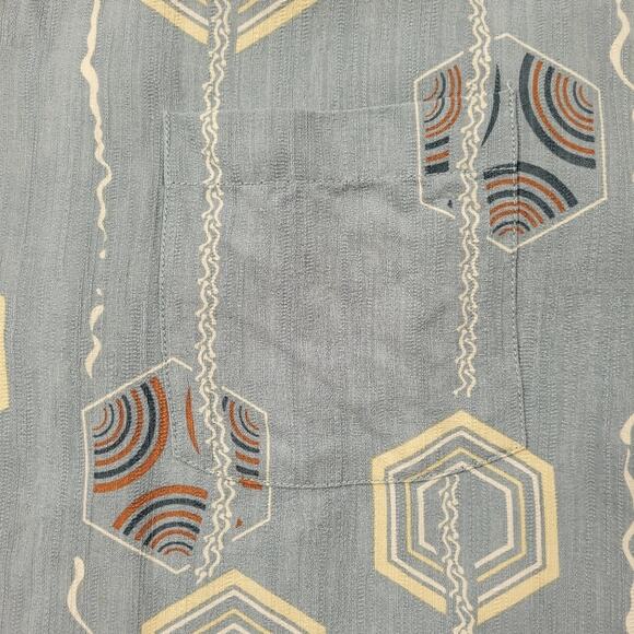 Tommy Bahama Blue-Gray Geometric Silk Shirt size Large - Picture 8 of 15